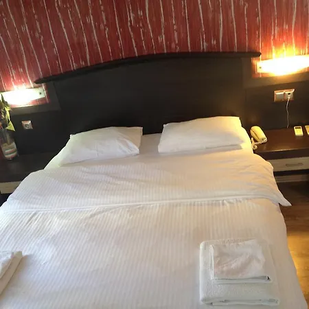 Oda ve Kahvaltı Sari Konak Apart Adana